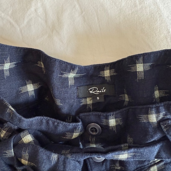 Rails pattern shorts - Picture 2 of 3